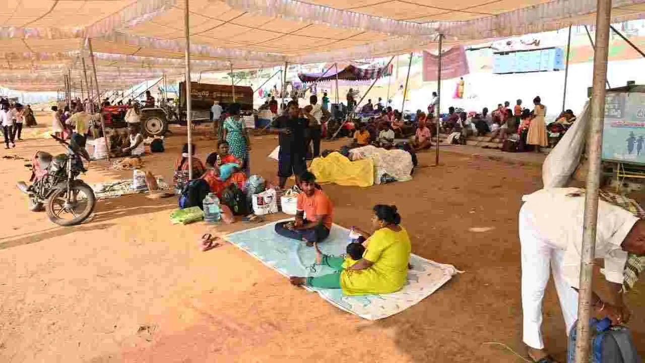 Bhadrachalam: భద్రాచలంలో సీతారామ కల్యాణోత్సవానికి భారీ ఏర్పాట్లు