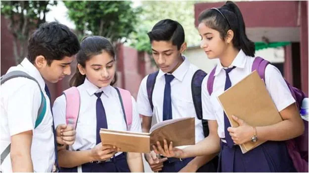 CBSE Revaluation: 10, 12 తరగతుల రీవాల్యుయేషన్, రీ-వెరిఫికేషన్ తేదీలు ఇవే..  | CBSE tenth and twelvth Revaluation Dates Fix