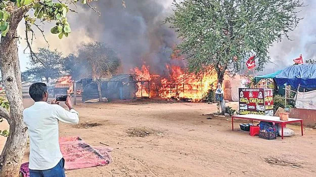 Kuntloor: కుంట్లూర్‌లో భారీ అగ్ని ప్రమాదం