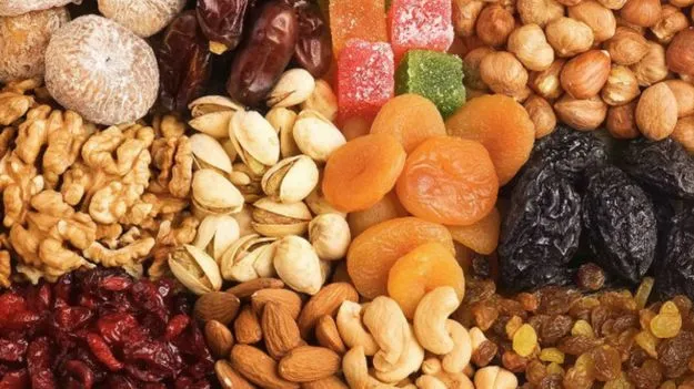Dry Fruits Health Benefits: మీరు డ్రై ఫ్రూట్స్ తింటున్నారా.. ఈ విషయాలు తప్పక తెలుసుకోండి..