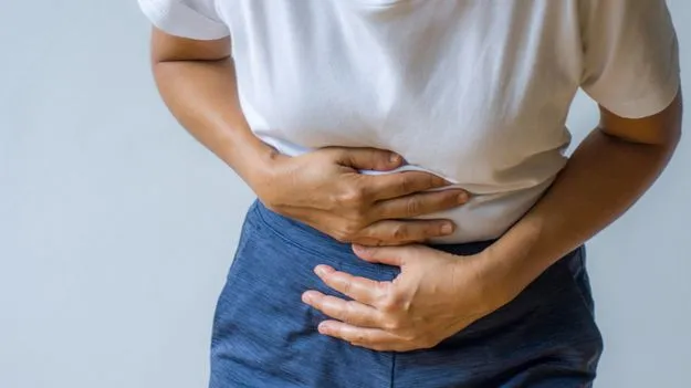 Health Tips: వేసవిలో ఫుడ్ పాయిజనింగ్ ఎందుకు జరుగుతుంది.. కారణం ఏమిటో తెలుసా..