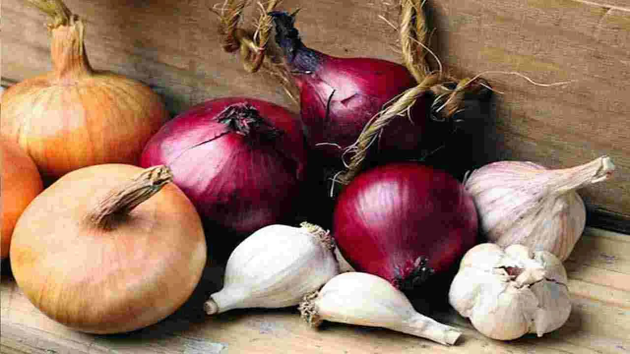 Kitchen hack: ఫ్రిడ్జ్లో ఏ కూరగాయలను ఉంచకూడదో తెలుసా..