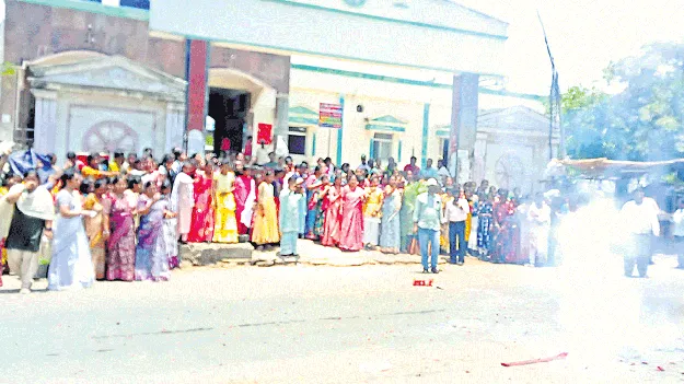 ‘పది’లో ప్రతిభ చాటారు