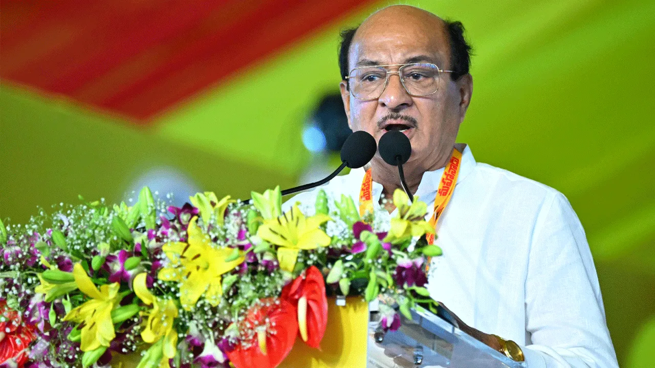TDP Mahanadu 2025: కన్నుల పండువగా కడపలో టీడీపీ మహానాడు రెండోరోజు