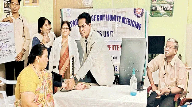 ఒత్తిడికి దూరంగా ఉండాలి : సూపరింటెండెంట్‌