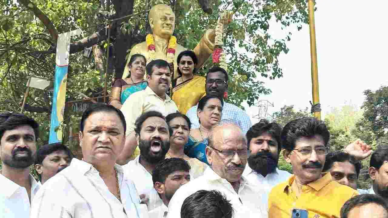 తెలంగాణలో ఘనంగా ఏపీ సీఎం చంద్రబాబు జన్మదిన వేడుకలు