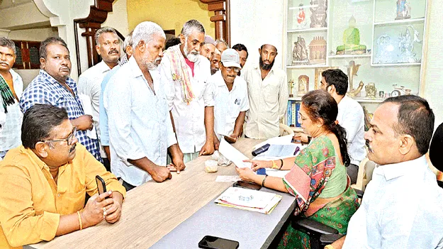 ప్రజా సమస్యల పరిష్కారమే లక్ష్యం