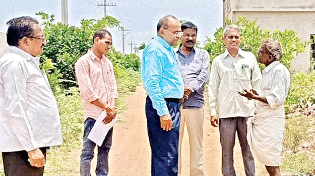 గృహ నిర్మాణాలను వేగవంతం చేయాలి: పీడీ