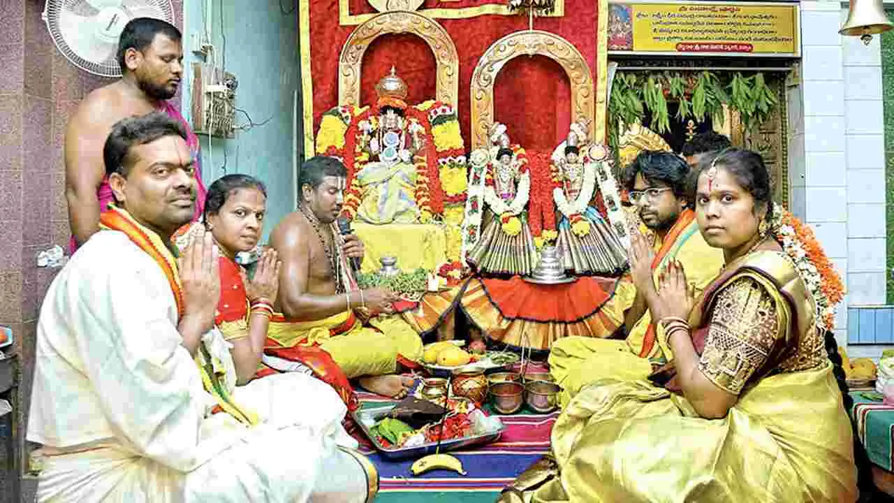 కన్నల పండువగా నారసింహుడి కల్యాణం