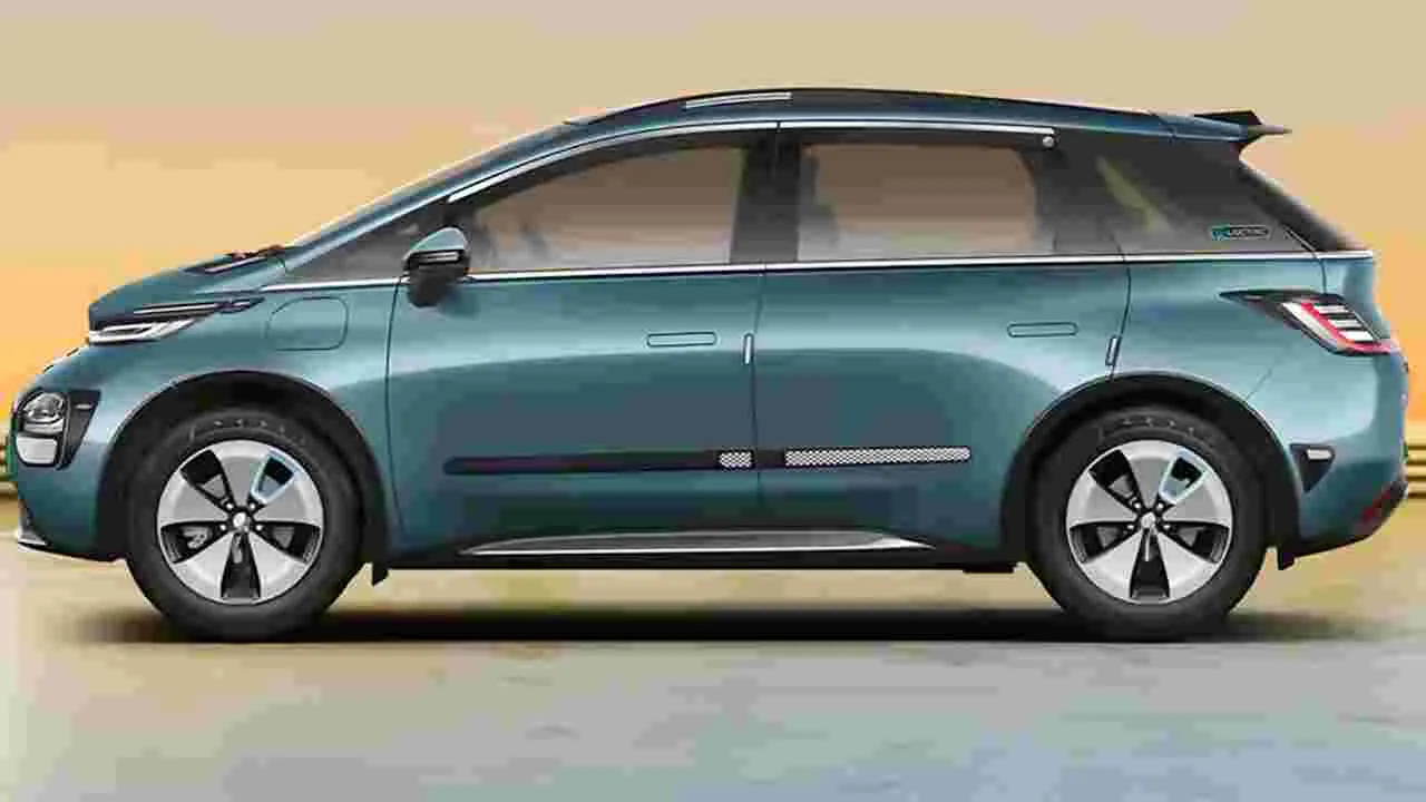 MG Windsor EV Pro: మార్కెట్లోకి కొత్త ఎలక్ట్రిక్ కార్..ఒక్క సారి ఛార్జ్ చేస్తే 449 కిలోమీటర్ల రేంజ్..