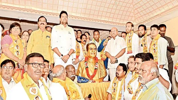 ప్రతి కార్యకర్తకు న్యాయం చేస్తాం 