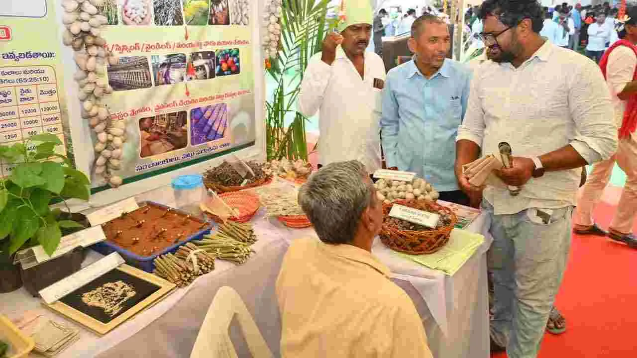 నిజామాబాద్లో రైతు మహోత్సవం సభ.. పాల్గొన్న మంత్రులు