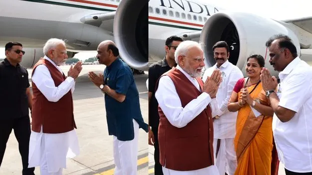 PM Modi: గన్నవరం ఎయిర్పోర్టుకు మోదీ.. ఘన స్వాగతం