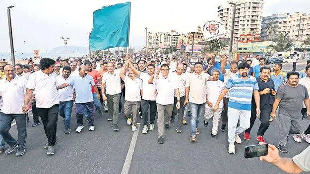 వందేళ్ళ వేడుక