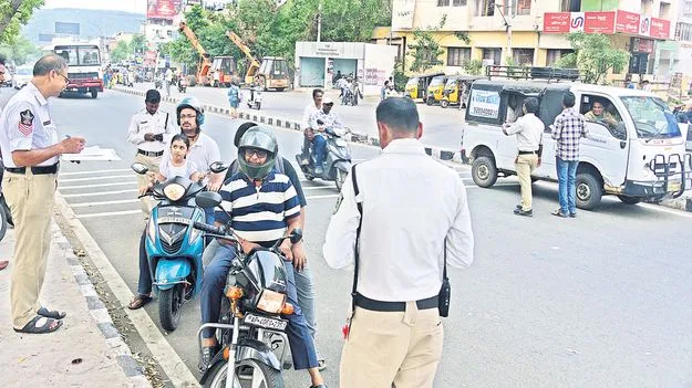 దృష్టంతా చలానాలపైనే..