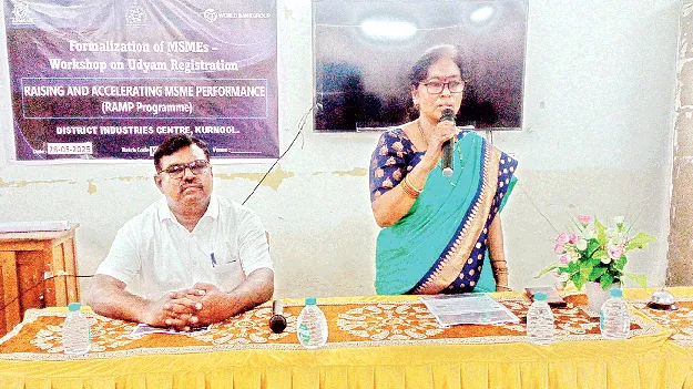 పారిశ్రామికవేత్తలుగా అభివృద్ధి చెందొచ్చు