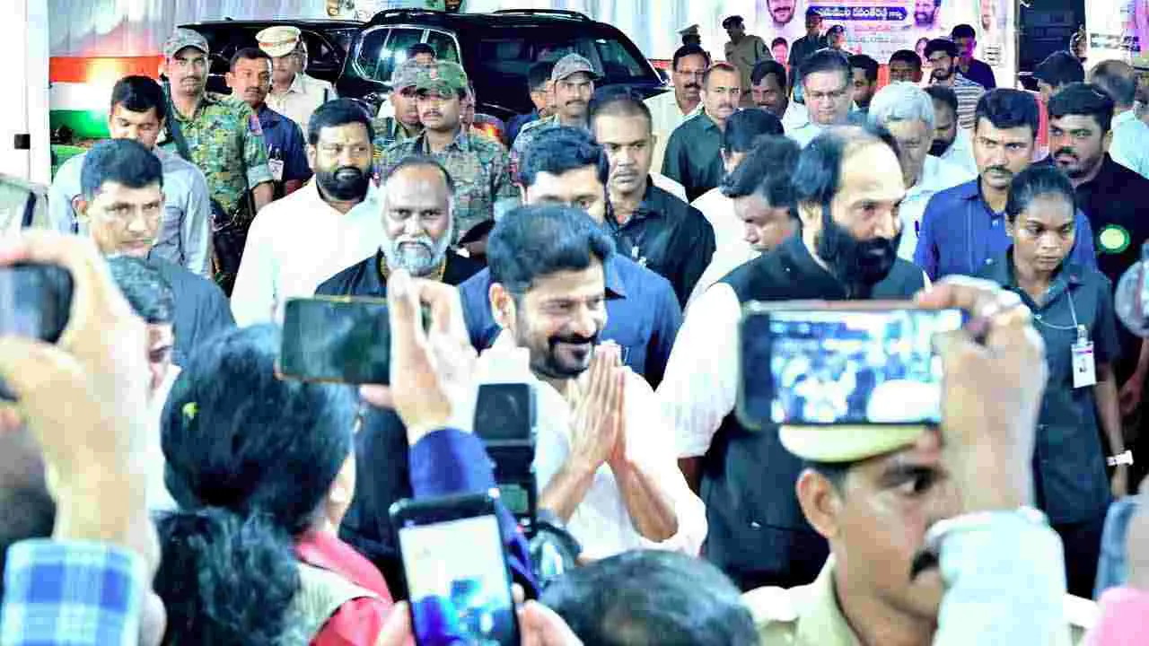 ఏఈఈ, జేటీవోలకు ఉద్యోగ నియామక పత్రాలు అందజేసిన సీఎం రేవంత్ రెడ్డి