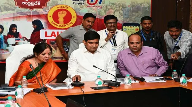 స్త్రీనిధి యాప్‌తో మహిళలకు మేలు