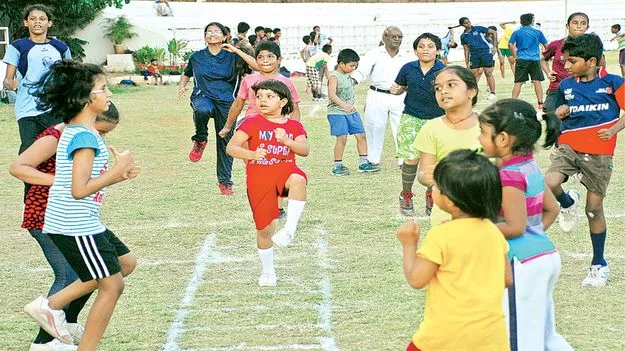 వేసవి క్రీడా శిబిరాలపై సందిగ్ధం