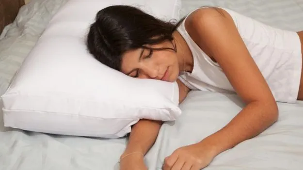 Prathyekam:  మురికి దిండుపై తల పెట్టుకుని పడుకోవడం వల్ల ఏం జరుగుతుందో తెలుసా..