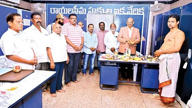 మే16న ఉచిత సామూహిక వివాహాలు