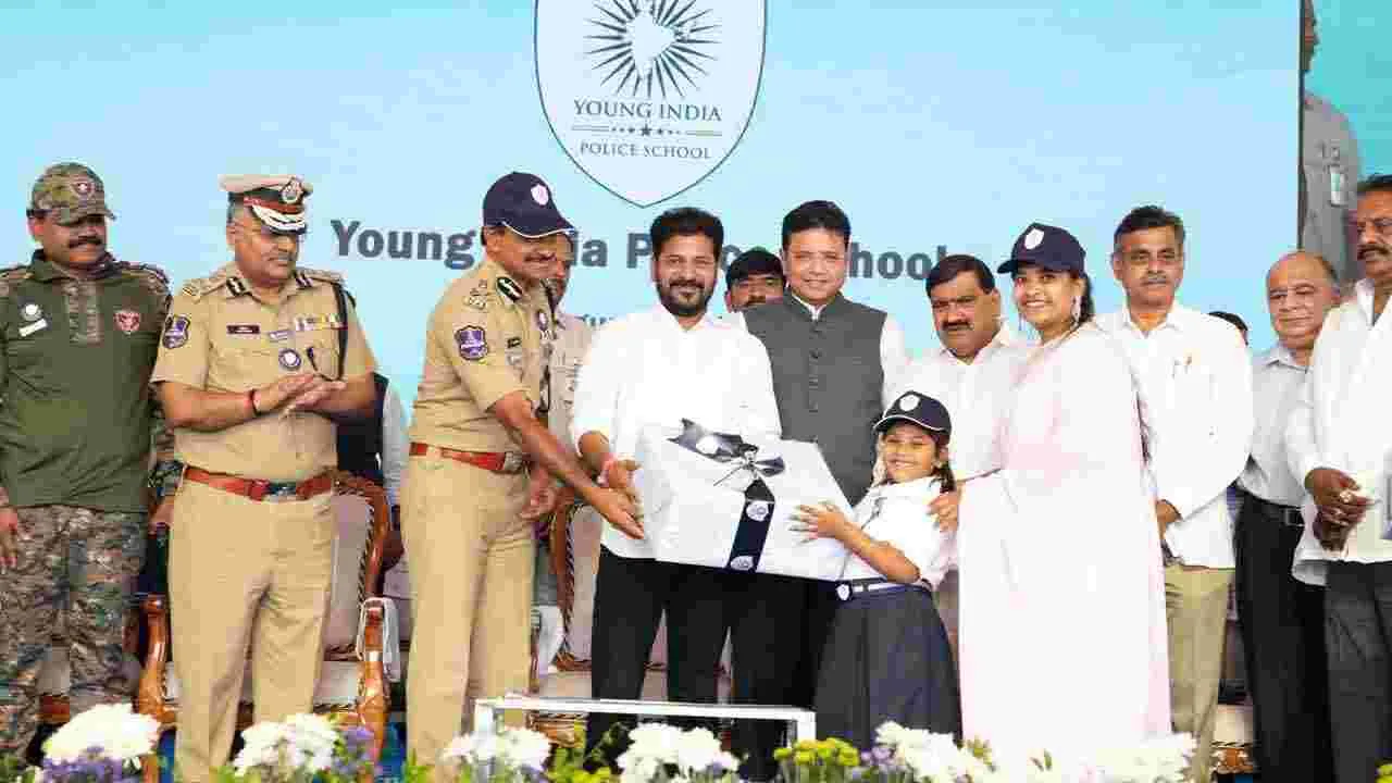 CM Revanth Reddy: యంగ్ ఇండియా పోలీస్ స్కూల్ను ప్రారంభించిన సీఎం రేవంత్ రెడ్డి