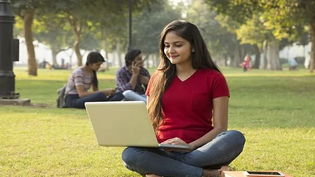 UGC NET June 2025: యూజీసీ నెట్ నోటిఫికేషన్ విడుదల.. అప్లై చేసే క్రమంలో ఈ తప్పులు చేయోద్దు