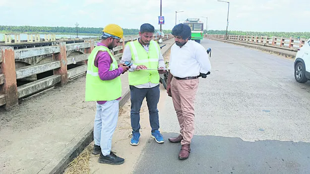 పబ్లిక్‌, ప్రైవేటు భాగస్వామ్యంతో రహదారుల అభివృద్ధి