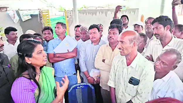 ప్రత్యేక పంచాయతీతోనే సమస్యలు పరిష్కారం