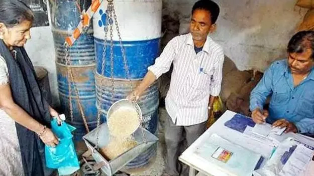 AP Government: రేషన్లో రాగులు