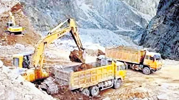 Amaravati Mining Scam: అమరావతిలో గలీజు పని