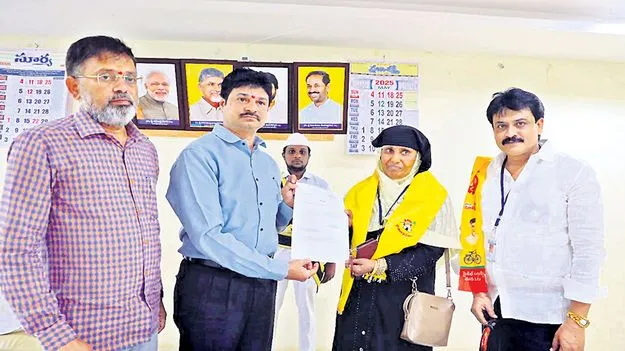 Kadiri Municipal Elections: కదిరి, గాండ్లపెంట పీఠాలు టీడీపీ పరం