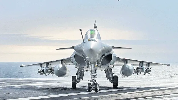 Rafale Marine jets: నేవీ అమ్ములపొదిలో రాఫెల్ ఫైటర్లు