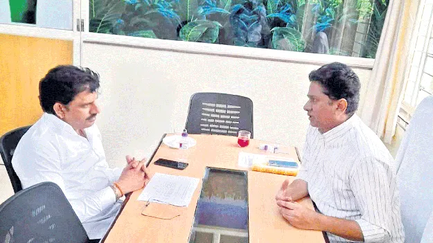 నల్లబర్లీని పూర్తిగా కొనుగోలు చేయాలి