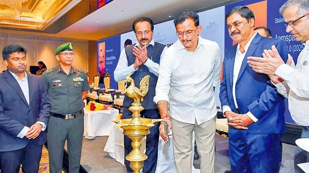  Investment Opportunities: అంతరిక్ష, రక్షణ రంగాల్లో పెట్టుబడులకు మంచి అవకాశాలు