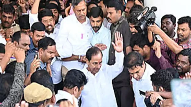KCR Political Revolution: తెలంగాణ అస్తిత్వానికి కాపలాదారు