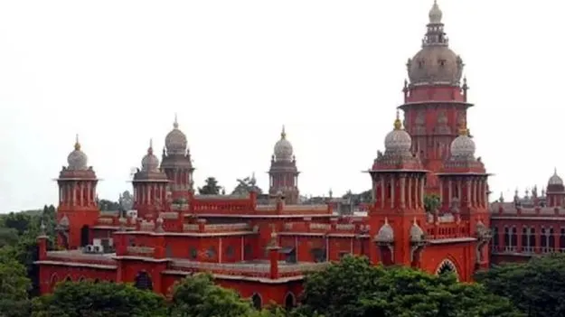 Chennai High Court: కులం ఆధారంగా విరాళాల స్వీకరణ నిరాకరించడం అంటరానితనమే