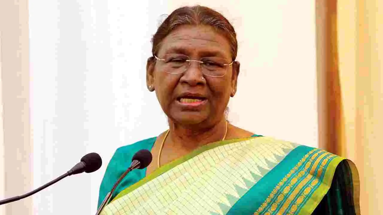  President Murmu: ఆ న్యాయమూర్తిని అభిశంసించండి