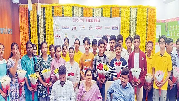 Bhashyam school: భాష్యం విద్యార్థుల ప్రభంజనం