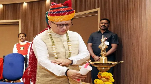 Governor Jishnu Dev Varma: రాజ్భవన్లో గుజరాత్, మహరాష్ట్ర ఆవిర్భావ వేడుకలు