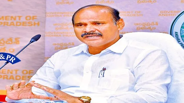 Minister Kolusu Parthasarathi: 3లక్షల గృహ నిర్మాణాలు త్వరగా పూర్తి చేయాలి