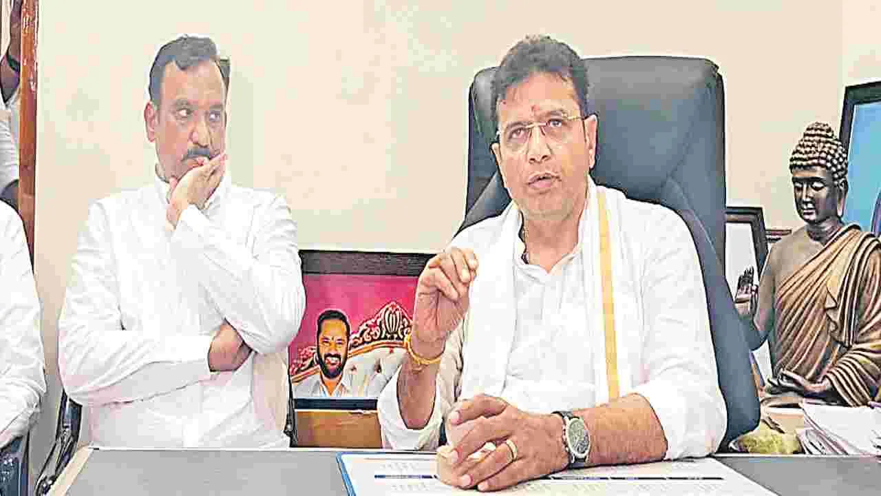 కేసీఆర్‌ చట్టాన్ని గౌరవిస్తారని భావిస్తున్నా: మంత్రి దుద్దిళ్ల శ్రీధర్‌బాబు