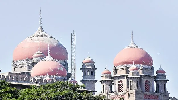 TG High Court: తెలుగులో రాసిన వారికి మార్కులు ఎలా కేటాయించారు?