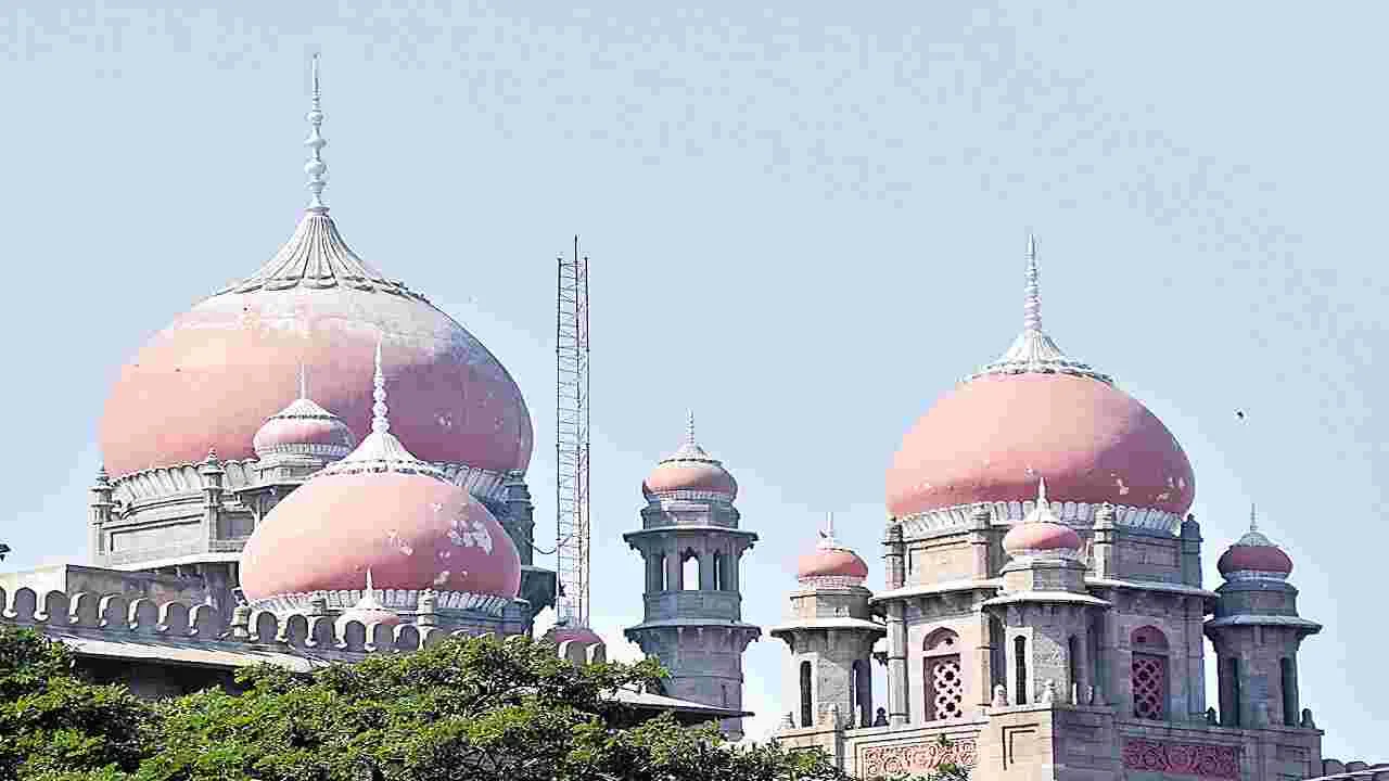 TG High Court: తెలుగులో రాసిన వారికి మార్కులు ఎలా కేటాయించారు?