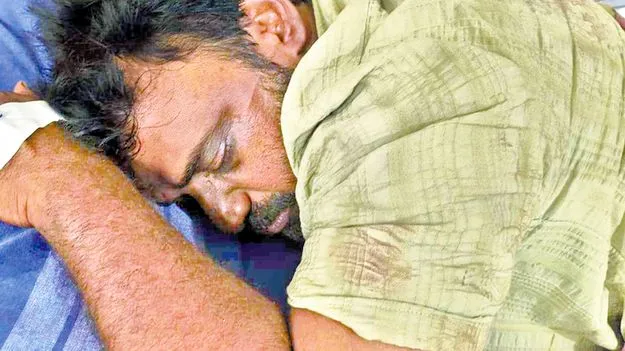 Pedapurum Attack: భూవివాదంలో రెచ్చిపోయిన వైసీపీ కార్యకర్తలు