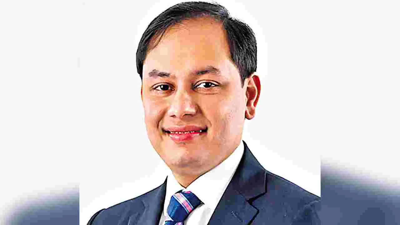 Pranav Adani: అదానీ గ్రీన్‌ షేర్లలో ఇన్‌సైడర్‌ ట్రేడింగ్‌