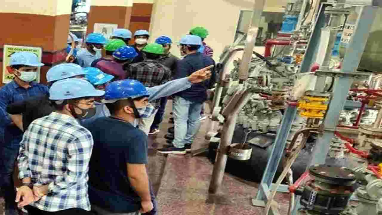 Employment in Power Sector: ఇంధన సంస్థల్లో ఉద్యోగాలు ఖాళీ