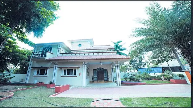 ఫిల్మ్‌ క్లబ్బు...రాజకీయ గబ్బు