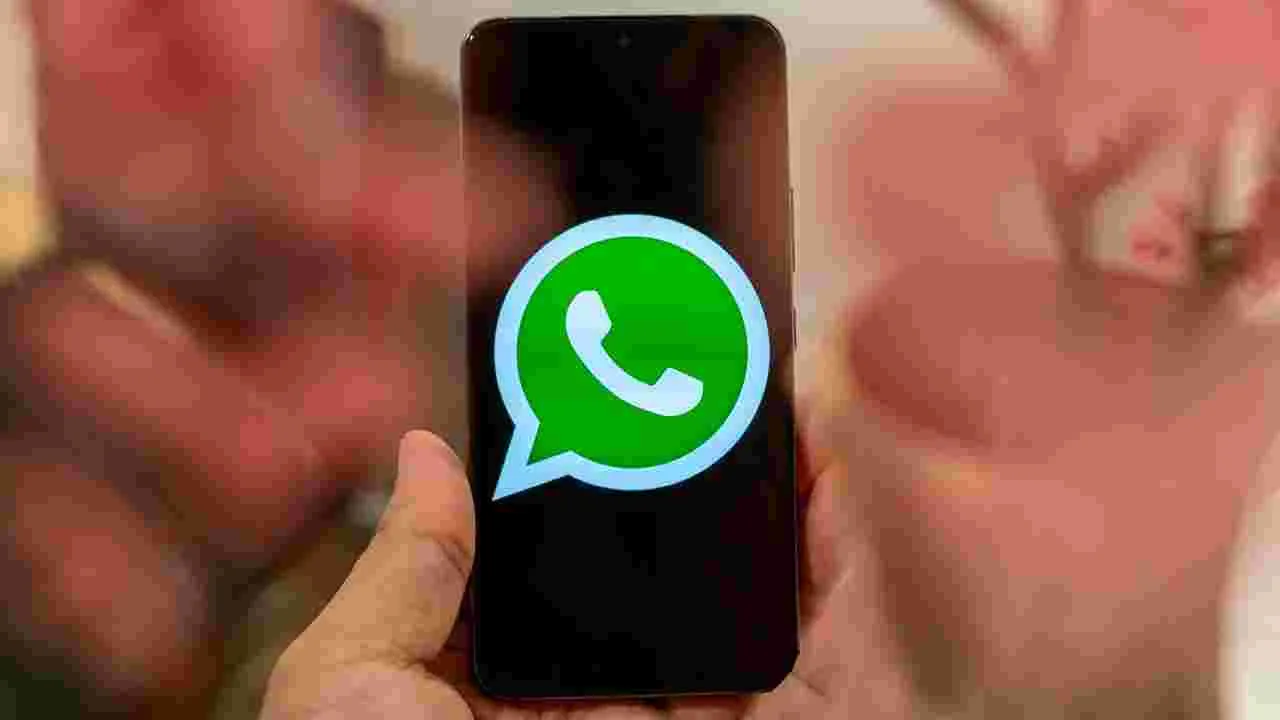  WhatsApp Update: వాట్సాప్ యూజర్లకు అలర్ట్.. ఇకపై స్టేటస్‌‌లను కూడా షేర్‌ చేసుకోవచ్చు