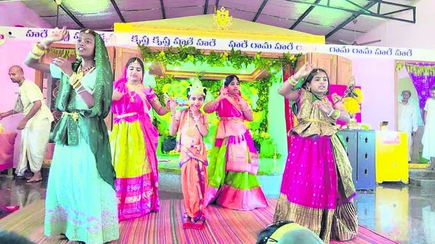 ISKAN ముగిసిన ఇస్కాన వేసవి శిక్షణ శిబిరం 